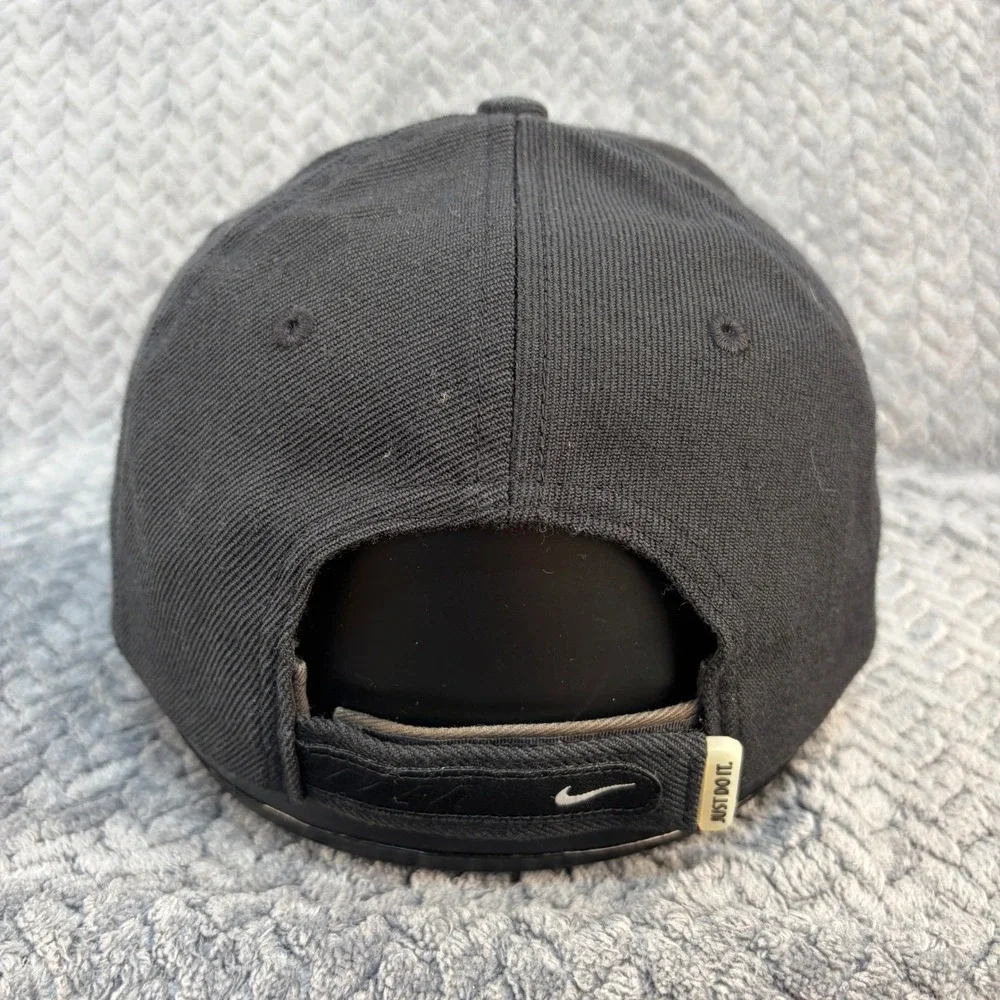 Nike Swoosh Baseball Cap Black Adjustable Just Do It Hat